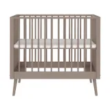 Europe Baby Evy Laufstall Chestnut