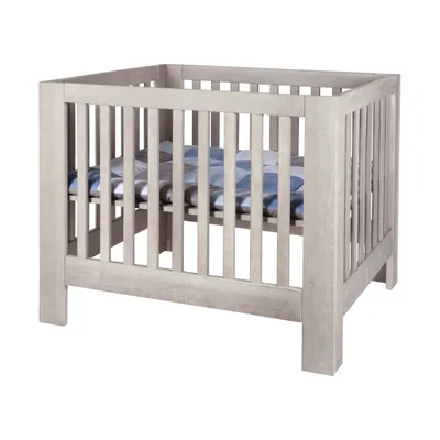 Europe Baby Laufstall Juno