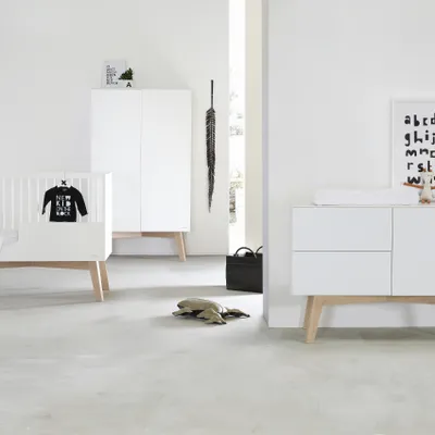 Kidsmill Sixties Babyzimmer Weiß Matt/Natur