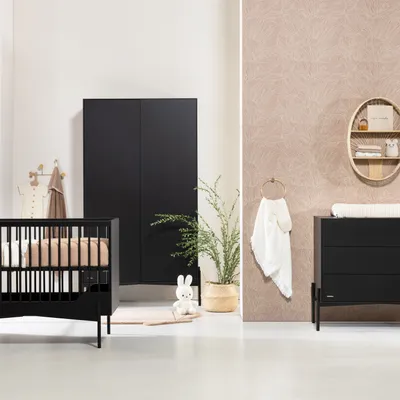 Kidsmill Boutique Babyzimmer Schwarz Matt