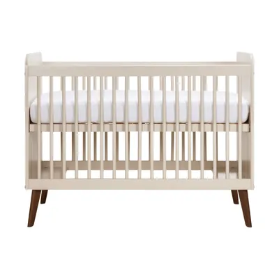 Europe Baby Olivia II Ledikant 60 x 120 cm - Oatmeal / Walnoot - Retro