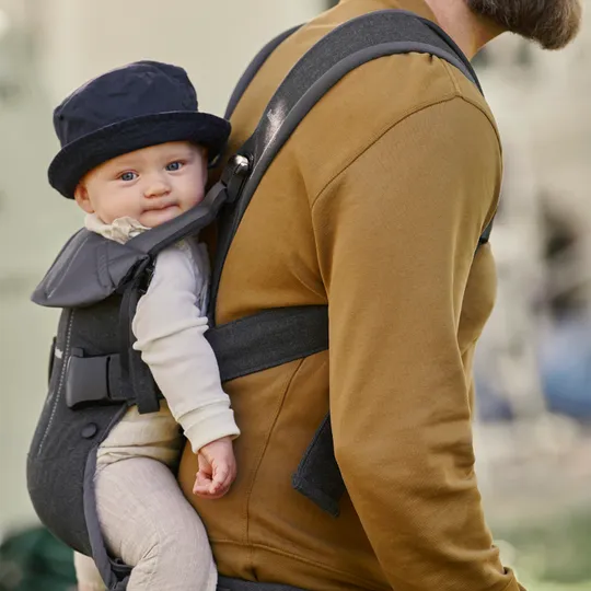 BabyBjörn One Babytrage Grau Denim