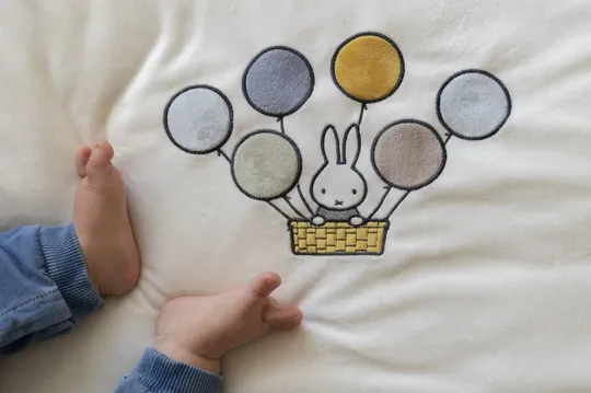 Miffy Fluffy Laufstallteppich 