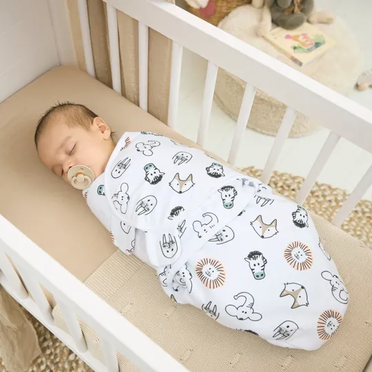 Meyco Baby SwaddleMeyco Pucktuch Gefüttert - Animal Multicolour - 0-3 Monate