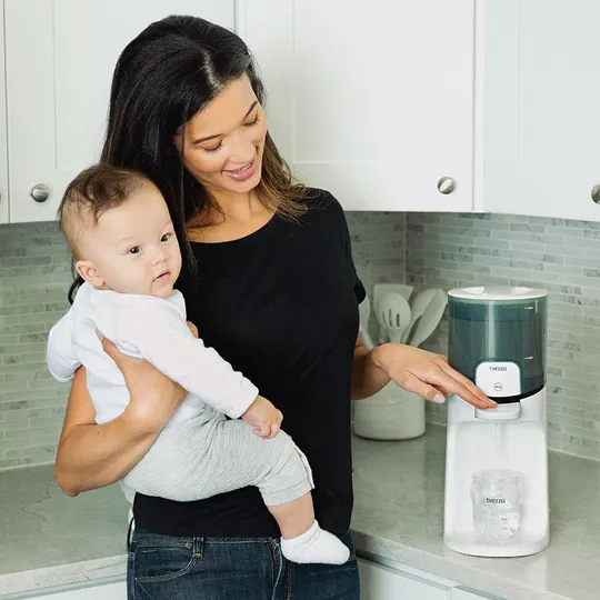 Baby Brezza Instant Warmer - Black-White