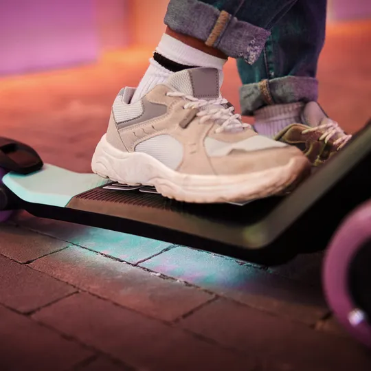 BERG Nexo LED Beleuchtung für Roller