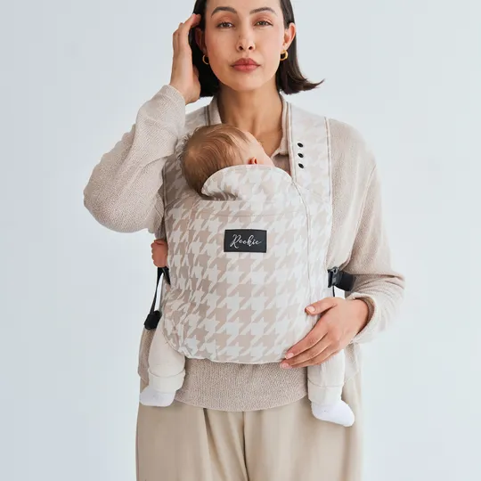 Rookie X HT Premium Babytrage - Houndstooth Beige