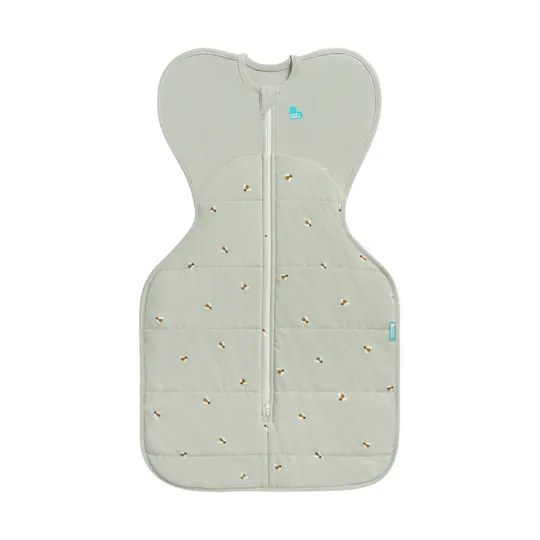 Love To Dream SwaddleUp™ 2.5 TOG - Stufe 1 - Größe M - Olive Bees