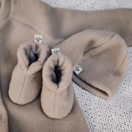 Alwero Newborn Hausschuhe – Merinowolle