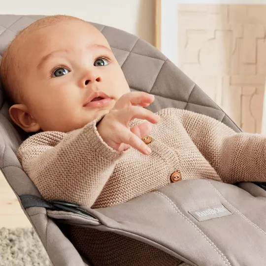 BabyBjörn Bliss Cotton Wippe - Sandgrau