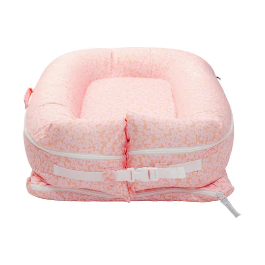 DockATot Deluxe+ Babynestje - Multi Bloom