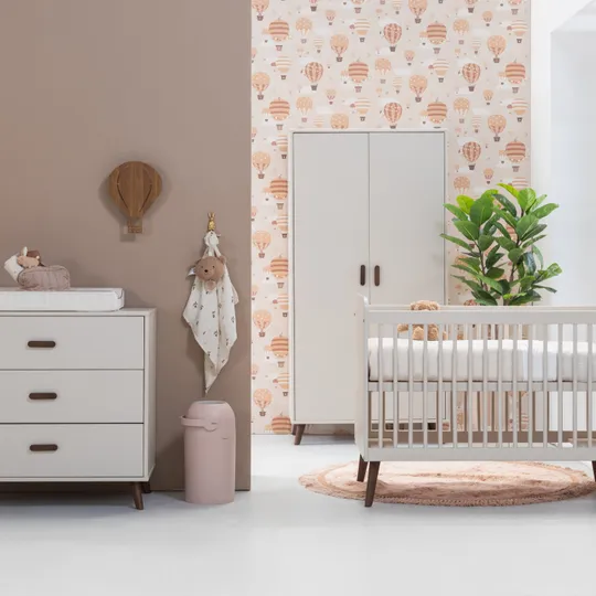 Europe Baby Olivia Babyzimmer Oatmeal Retro | Kinderbett 60 x 120 cm + Kommode
