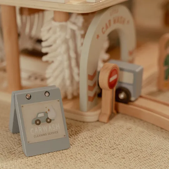 Little Dutch Garage – Holz