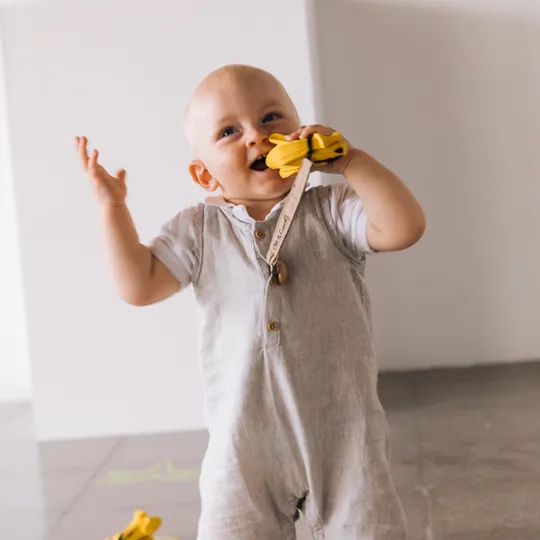 Oli & Carol Beißspielzeug - Ana Banana