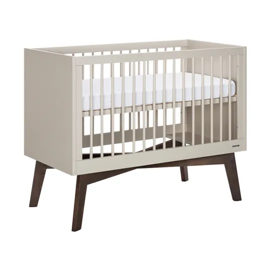 Kidsmill Sixties Babyzimmer Oatmeal / Walnuss