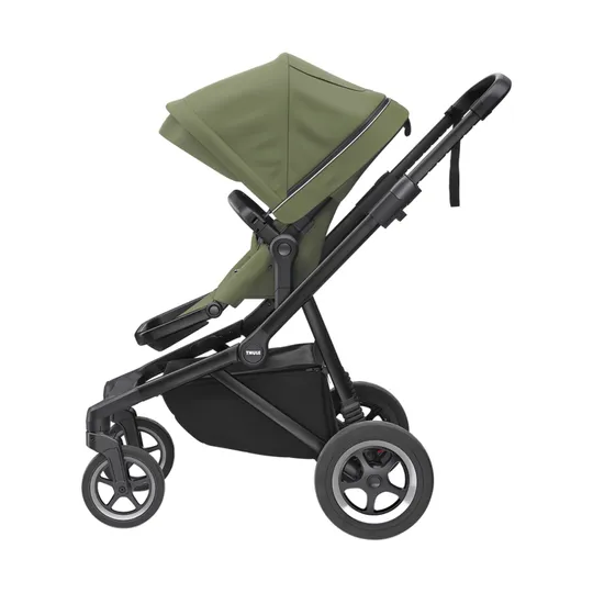 Thule Sleek Kinderwagen On Black 