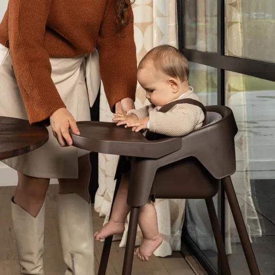 Stoohl Hochstuhl inkl. Essbrett