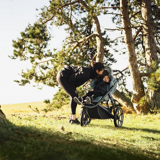 Thule Urban Glide 3 Kinderwagen - Magnetverschluss