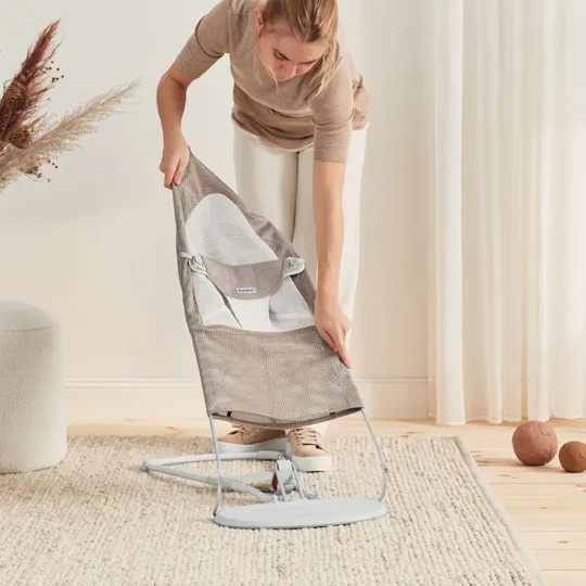 BabyBjörn Balance Soft Wippe Mesh