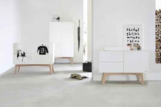 Kidsmill Sixties Babyzimmer Weiß Matt/Natur
