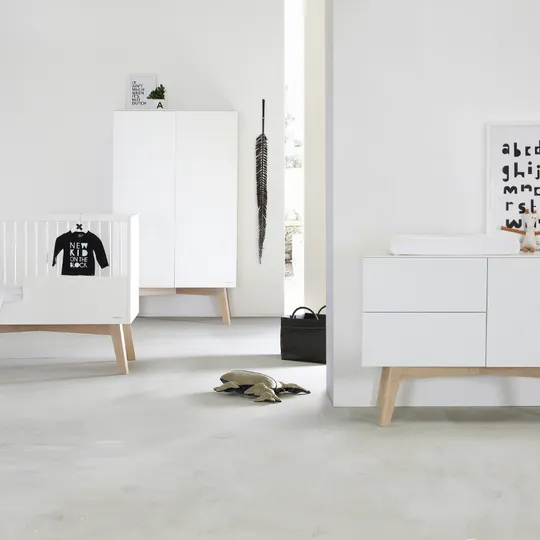 Kidsmill Sixties Babyzimmer Weiß Matt/Natur