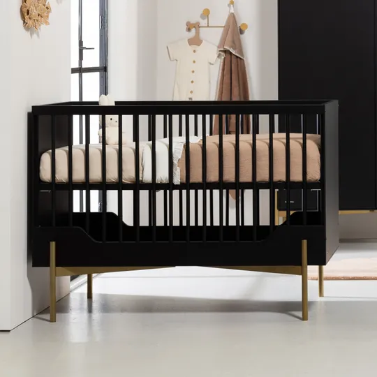 Kidsmill Boutique Babyzimmer Schwarz / Bras