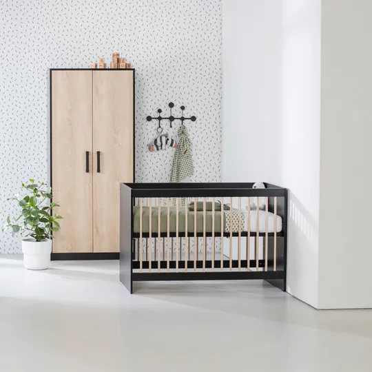 Europe Baby Nova Babyzimmer Schwarz-Eiche