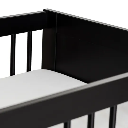 Europe Baby Vittoria III Babyzimmer Schwarz