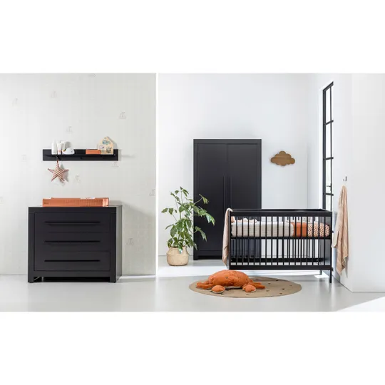 Europe Baby Vittoria III Kommode Schwarz