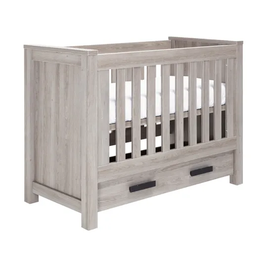 Europe Baby Juno Babyzimmer Grau
