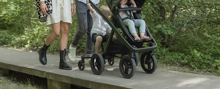 Kinderwagen-Mitfahrbrett